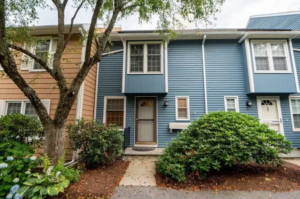 21 Capstan Way #37, Swampscott, MA 01907