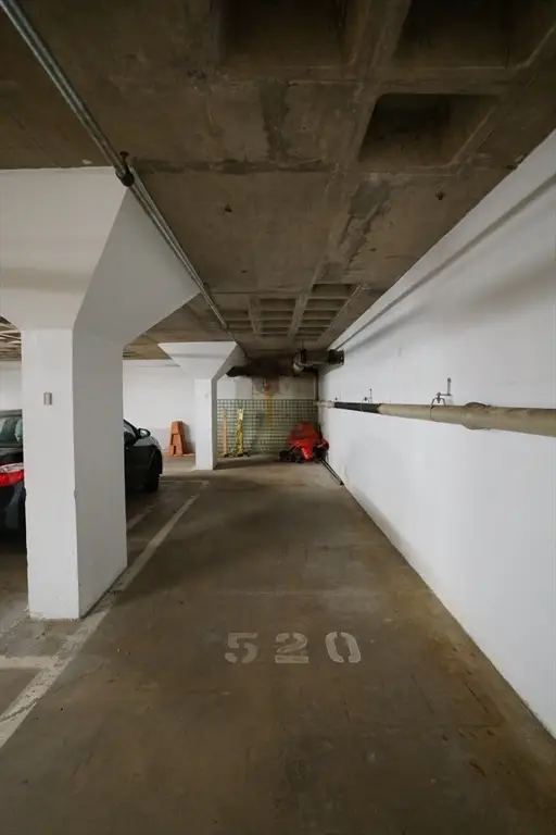 9 Hawthorne Pl Pkg 520, Boston, MA 02114 - #1