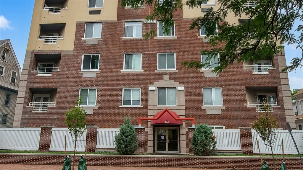 332 Franklin St Unit 501 #501, Cambridge, MA 02139 - #1