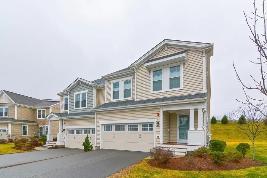 22 Locust Ln #22, Hopkinton, MA 01748 - #2