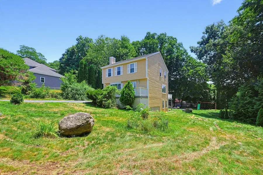 2 Mayflower Circle, Shrewsbury, MA 01545 - #3