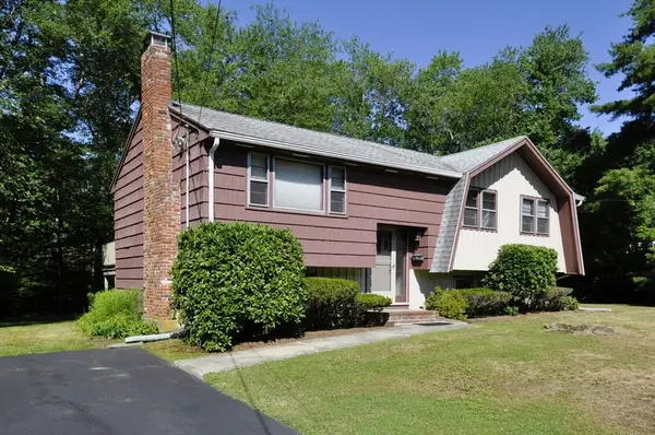 87 Lorraine Dr, East Bridgewater, MA 02333