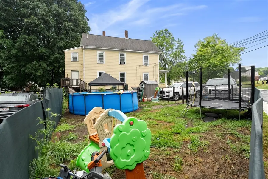 73 Frye St, Marlborough, MA 01752 - #3