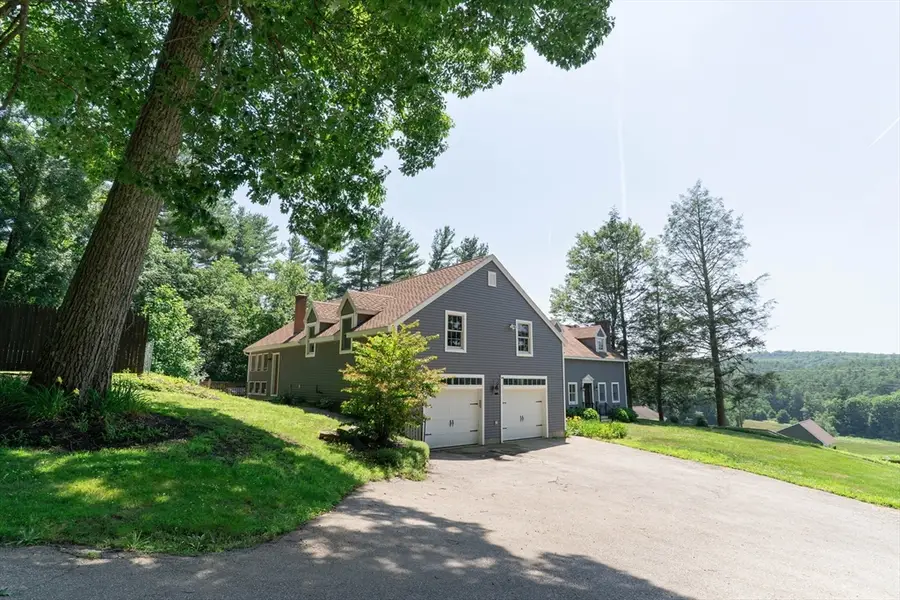 501 Wine Rd, New Braintree, MA 01531 - #2
