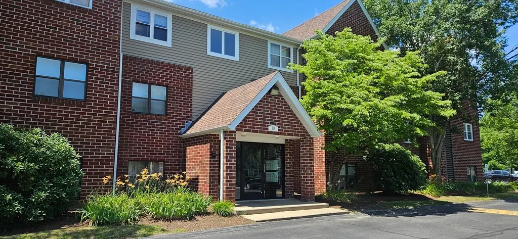 10 Longworth Ave #22, Brockton, MA 02301 - #1