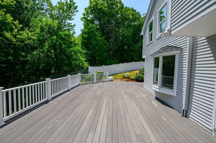 189 Union St, Hingham, MA 02043 - #3