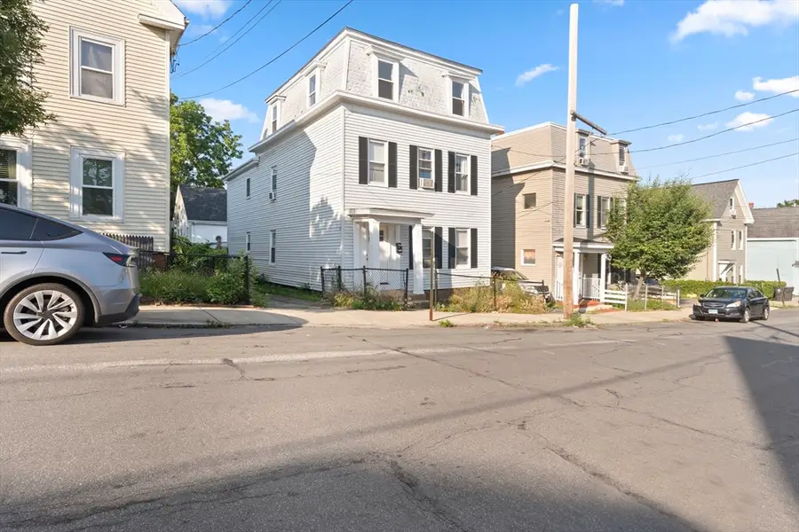 13-1/2 Grove St, Haverhill, MA 01832 - #2