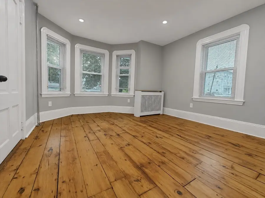 79 Lawrence St, Salem, MA 01970 - #2