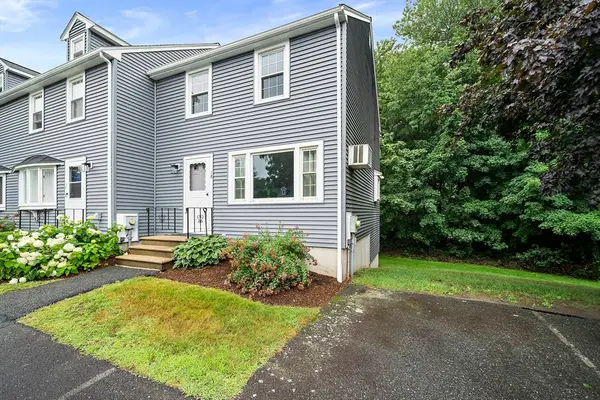 18 Cedar Sq #18, Millis, MA 02054