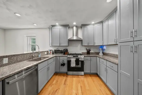 55 Cherry St #1, Chelsea, MA 02150