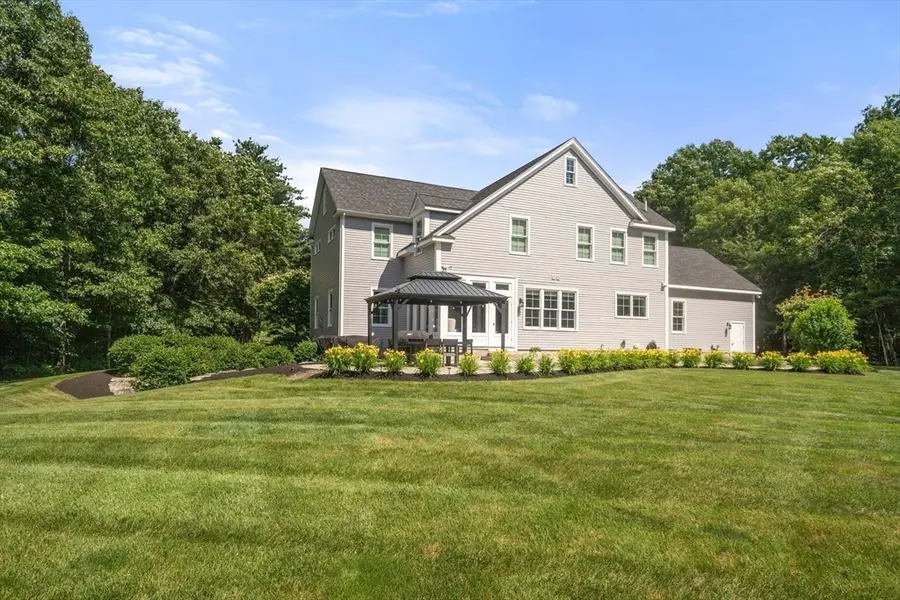293 Wattaquadock Hill Rd, Bolton, MA 01740 - #2