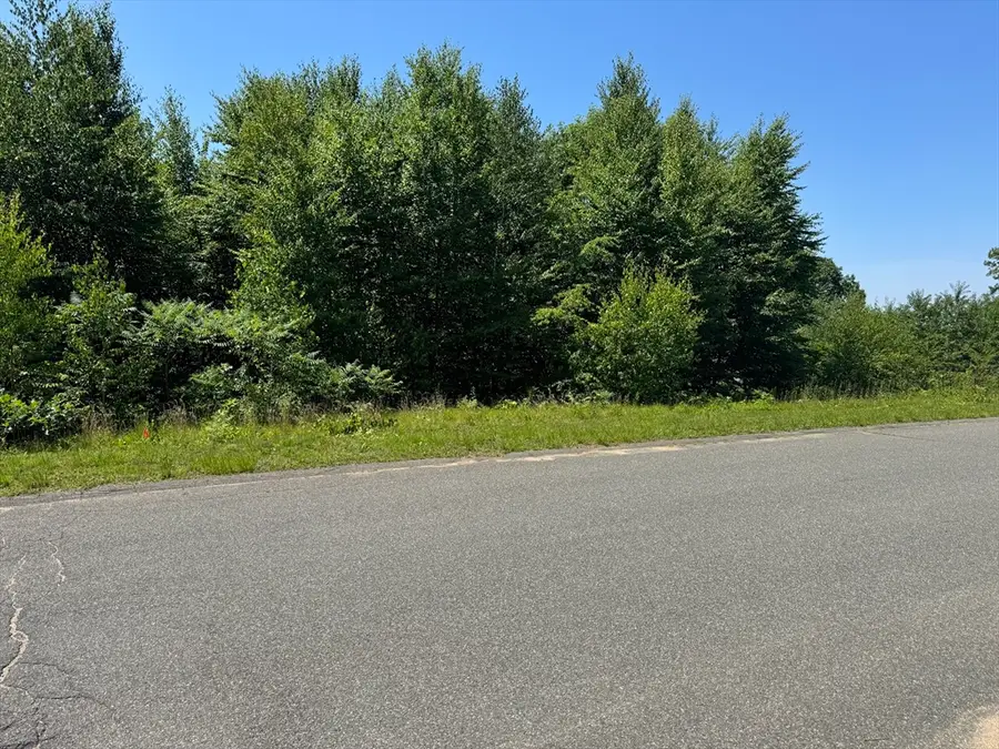 225-72 Spring Hill, Belchertown, MA 01007 - #2