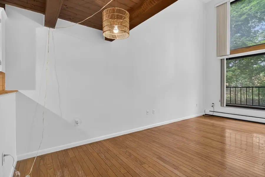 993 Massachusettes #113, Arlington, MA 02474 - #3