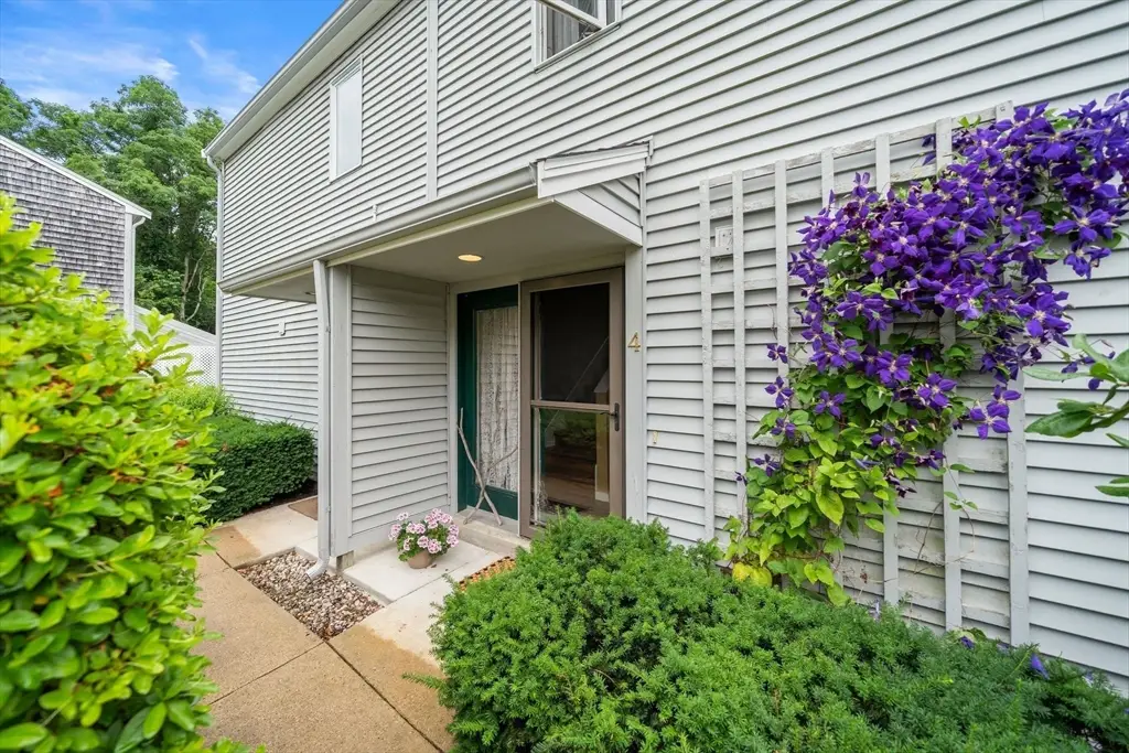 4 Barberry Mew #4, Sandwich, MA 02563 - #1