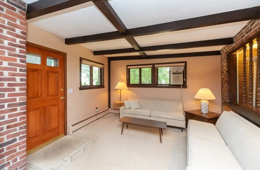 22 James Ave, Stoughton, MA 02072 - #3