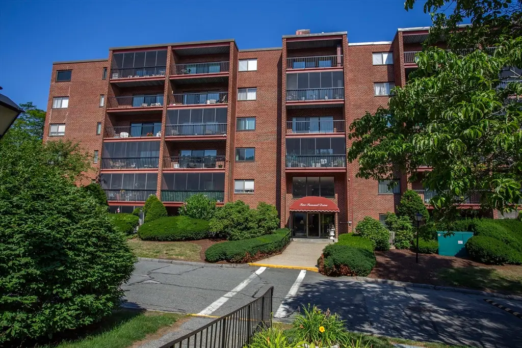 2 Summitt Dr. #41, Reading, MA 01867 - #1