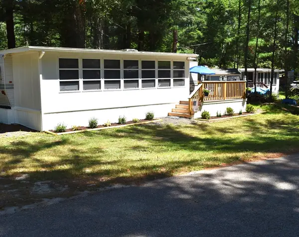 33-35 Wareham #19, Carver, MA 02330