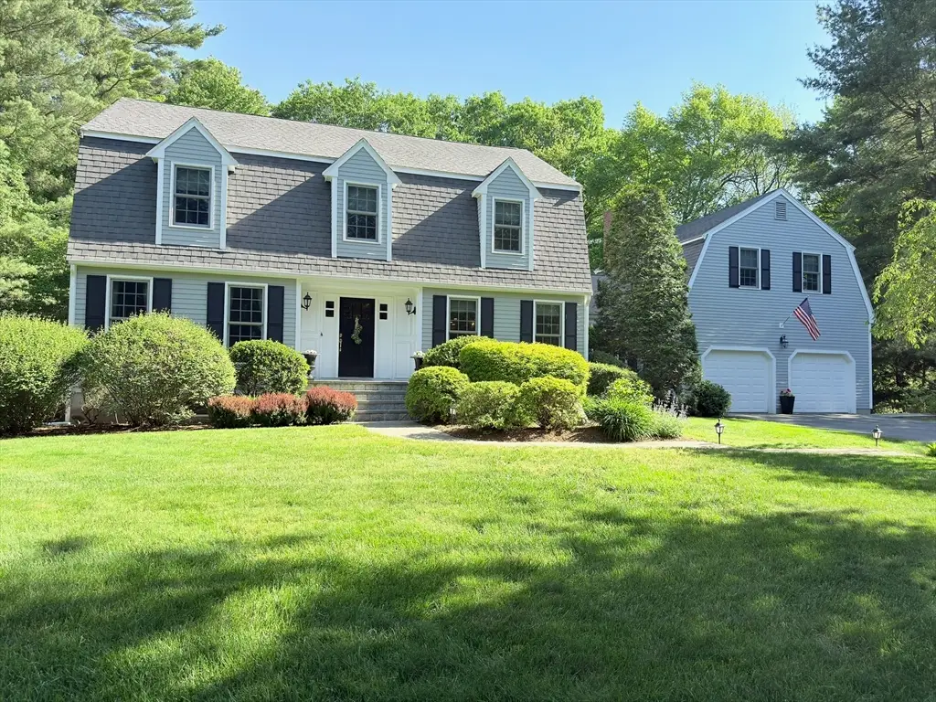 19 Bubbling Brook Rd, Walpole, MA 02081 - #1