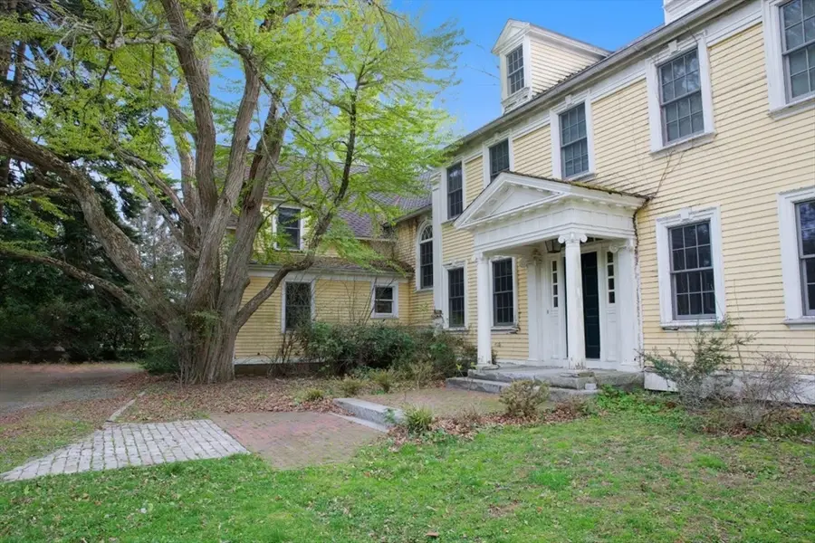 197 Rumstick Rd, Barrington, RI 02806 - #3