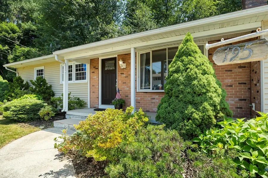 195 Murphy Lane, Chicopee, MA 01020 - #2
