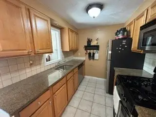 56 Townsend St #A7, Abington, MA 02351