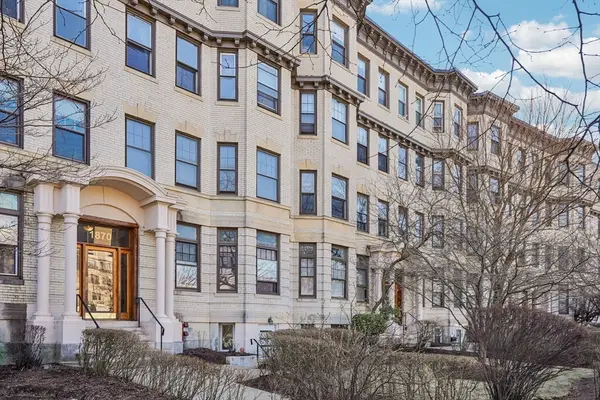 1870 Commonwealth Ave #1, Boston, MA 02135