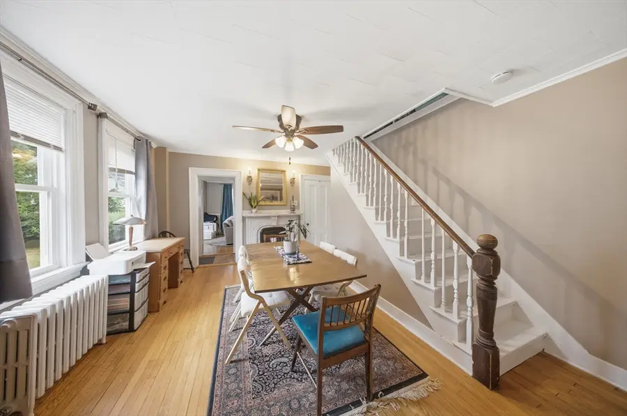 42 S Main St, Uxbridge, MA 01569 - #2