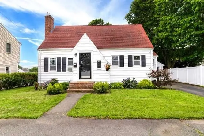 33 Sunnyside Park, Saugus, MA 01906 - #1