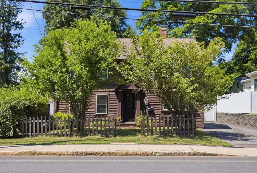 260 Mendon St, Uxbridge, MA 01569 - #2