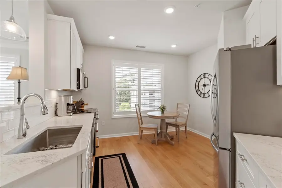 6 Overlook Dr #305, Andover, MA 01810 - #3