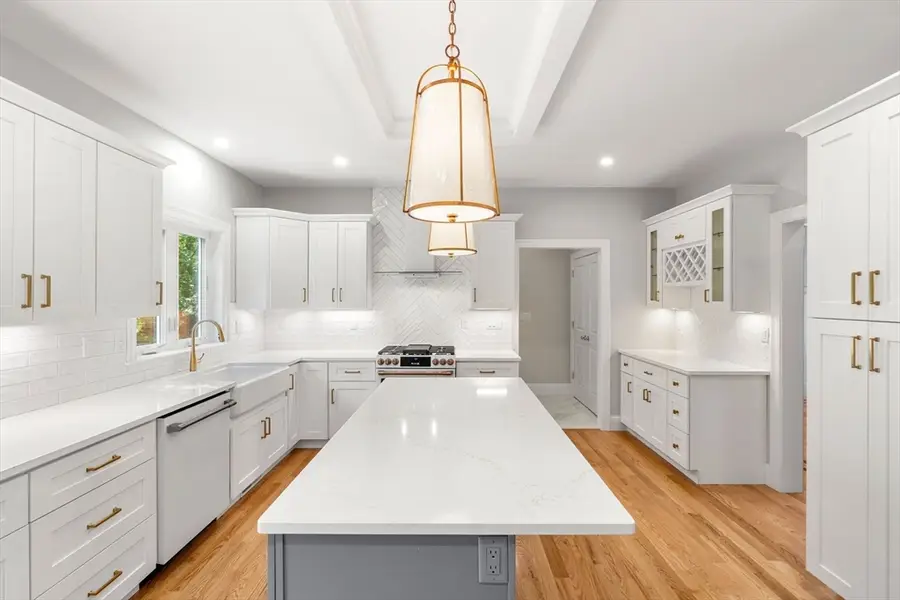 89 Central St, North Reading, MA 01864 - #3