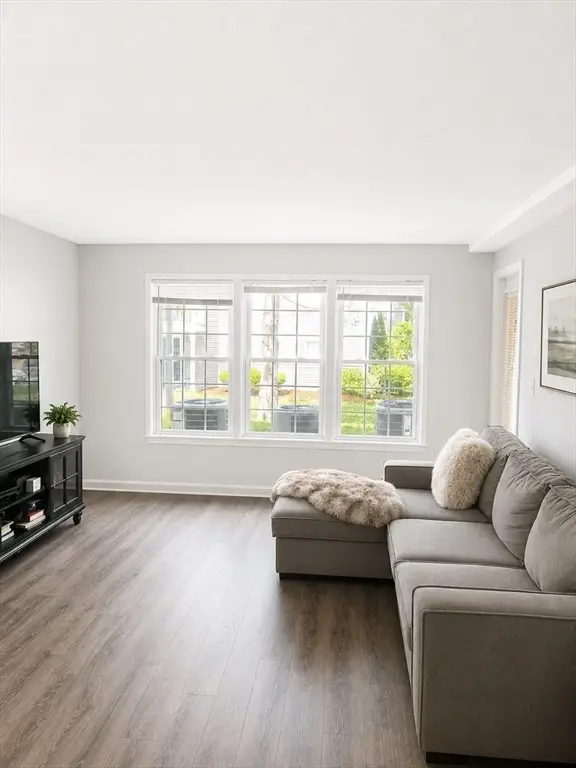 14 Walden Dr #4, Natick, MA 01760 - #3