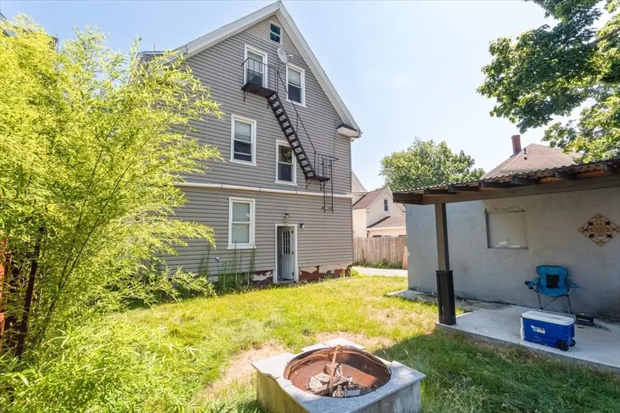 39-41 Myrtle St, Pawtucket, RI 02860 - #3