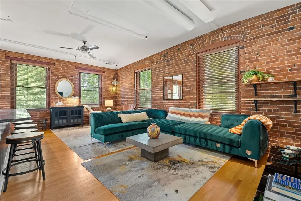 329 Lamartine #5, Boston, MA 02130 - #1