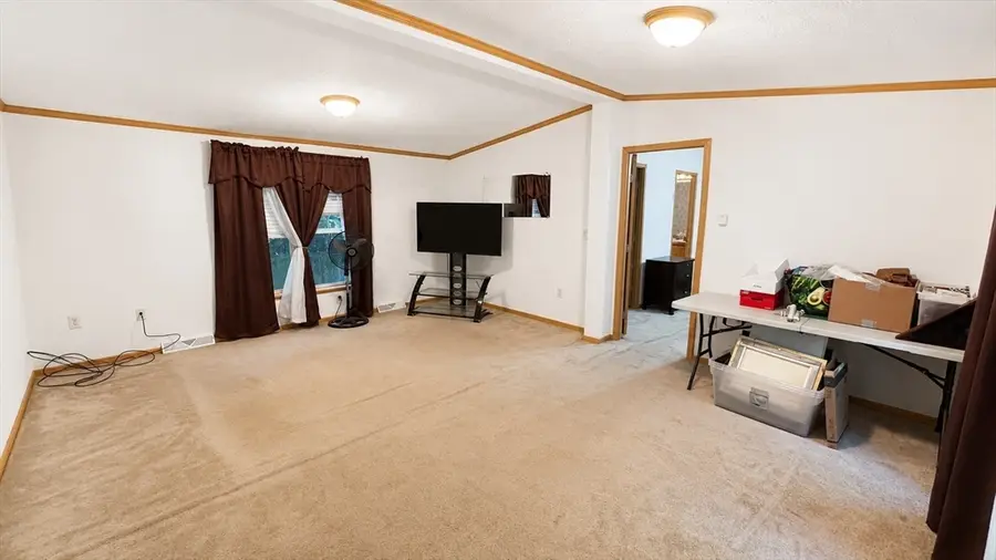 1 Breezy Bend, Auburn, MA 01501 - #2