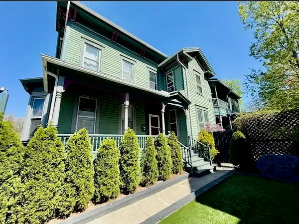 127-129 Thompson St., Springfield, MA 01109