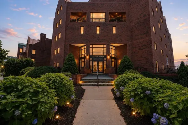 44 Elm #102, Worcester, MA 01690