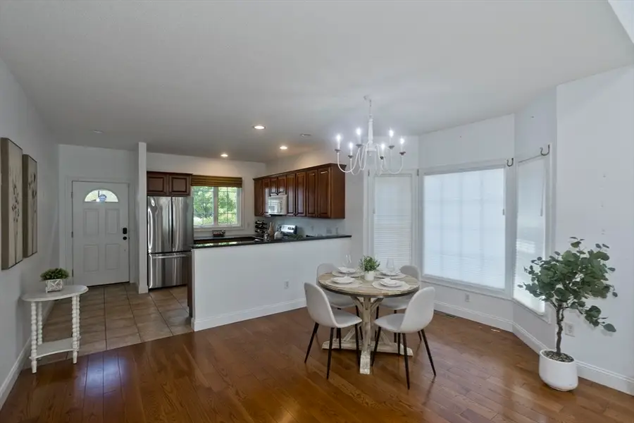 102 Lyman St #102, South Hadley, MA 01075 - #3