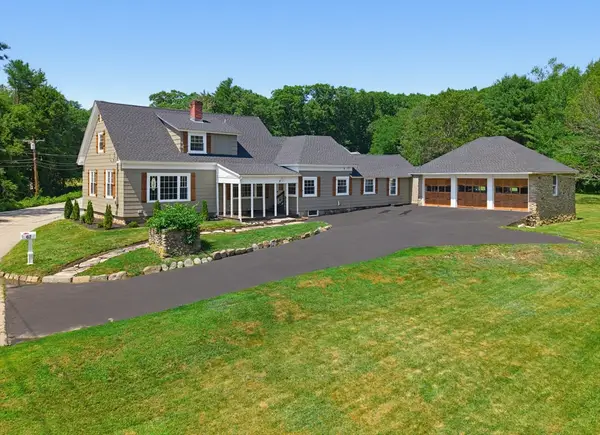67 Lower Gore Rd, Webster, MA 01570