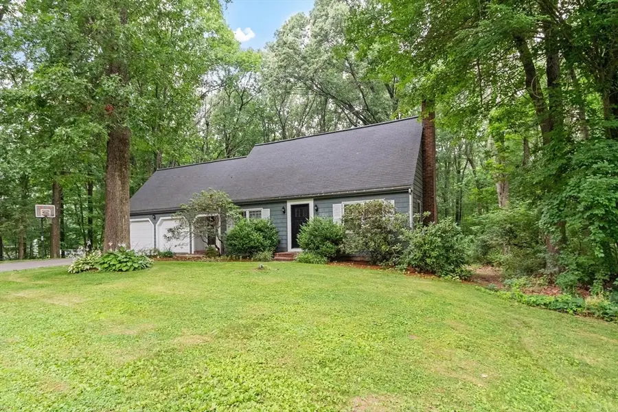 67 Glencrest Dr, North Andover, MA 01845 - #3