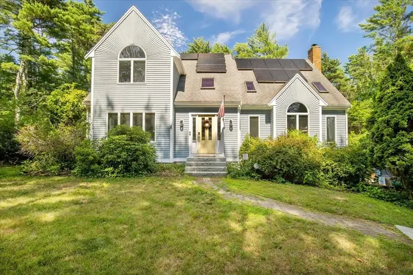20 Ortolani Cir, Kingston, MA 02364