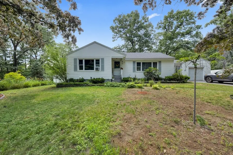 54 Colbert St, Leominster, MA 01453 - #2