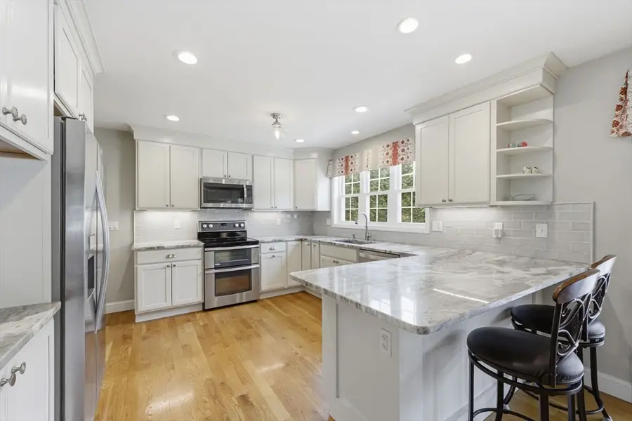 33 Kimberly Dr, South Hadley, MA 01075 - #3