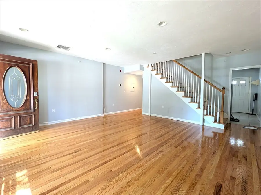 30 Cameron #7, Brookline, MA 02445 - #3