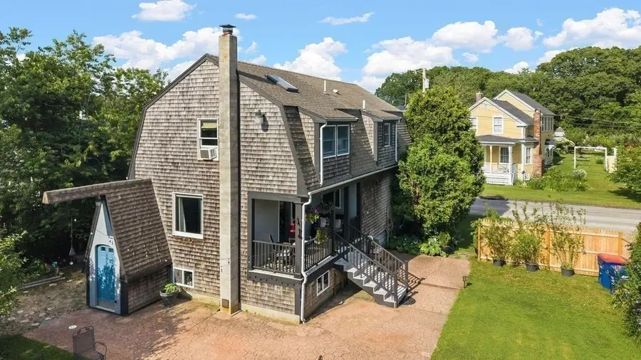 20 Kane Street, Fairhaven, MA 02719 - #3
