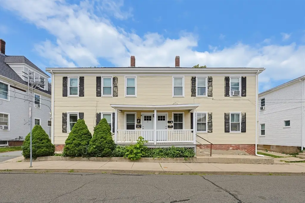 7-9 Savery's Ln, Plymouth, MA 02360 - #1