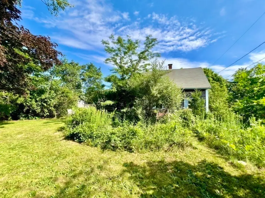 26 Winthrop Ave, Oak Bluffs, MA 02557 - #3