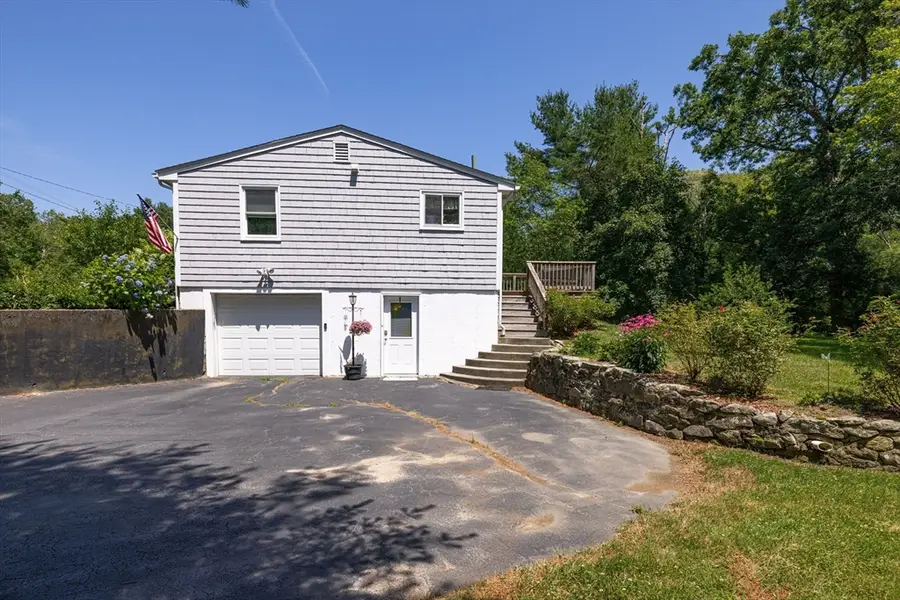 1229 American Legion Hwy, Westport, MA 02790 - #2