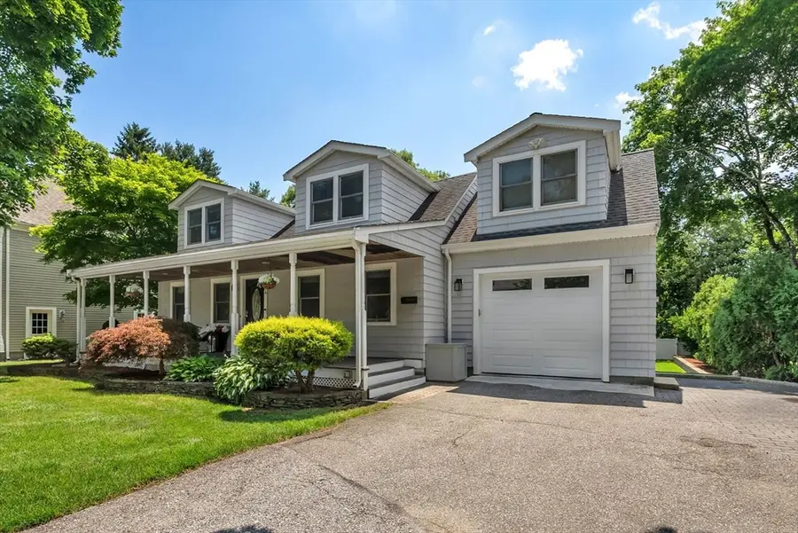 86 Grosvenor Rd., Needham, MA 02492 - #2