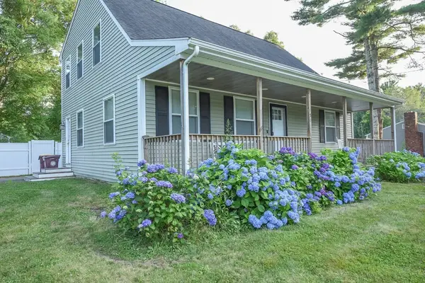 150 Hathaway Road, Acushnet, MA 02743